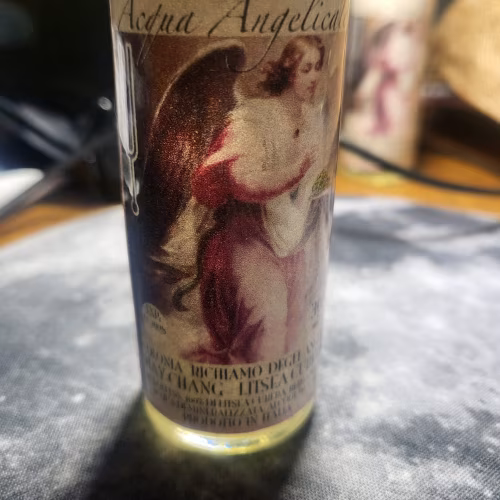 Acqua angeliche Litsea Cubera L'arcano segreto acqua-angelica