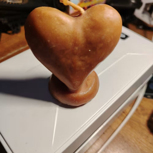 Candela a cuore miele L'arcano segreto candele-miele-cuore