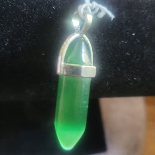 Ciondolo con Cristallo resina L'arcano segreto ciondolo-fluo