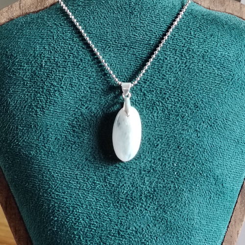 Ciondolo argento cabochon pietra luna L'arcano segreto ciondolo-luna-lato-vero