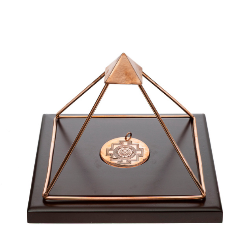 Piramide nobile con base - L'arcano segreto