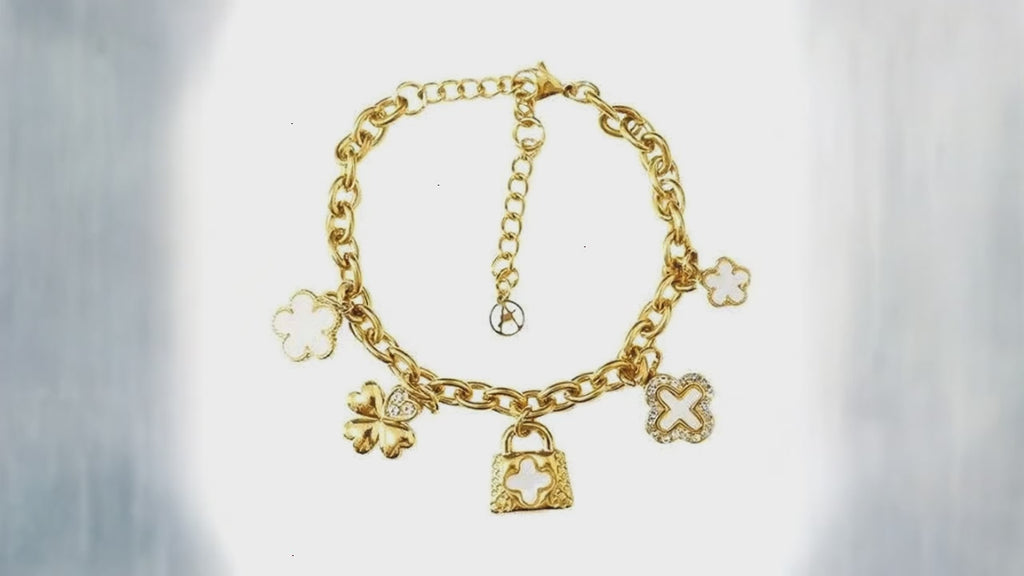 Bracciale a catena con charms